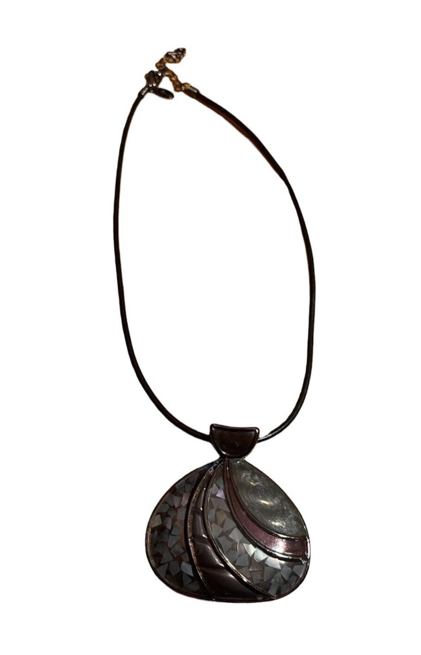 Lia Sophia SEASIDE Dark Purple & Mother-of-Pearl Necklace 7.5" to 9" drop